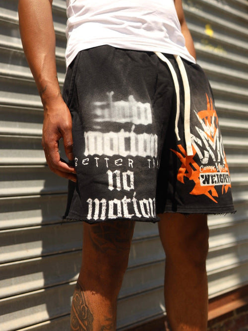 CARRY MOTION SHORTS