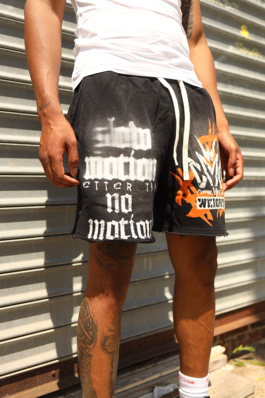 CARRY MOTION SHORTS