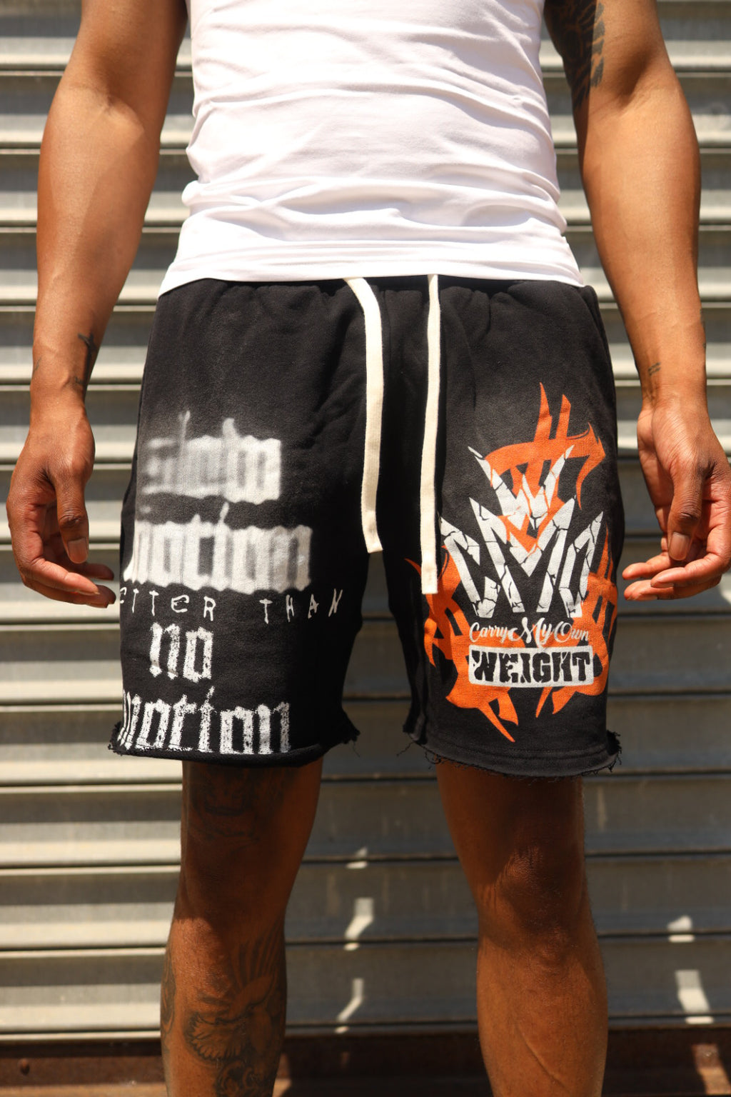 CARRY MOTION SHORTS