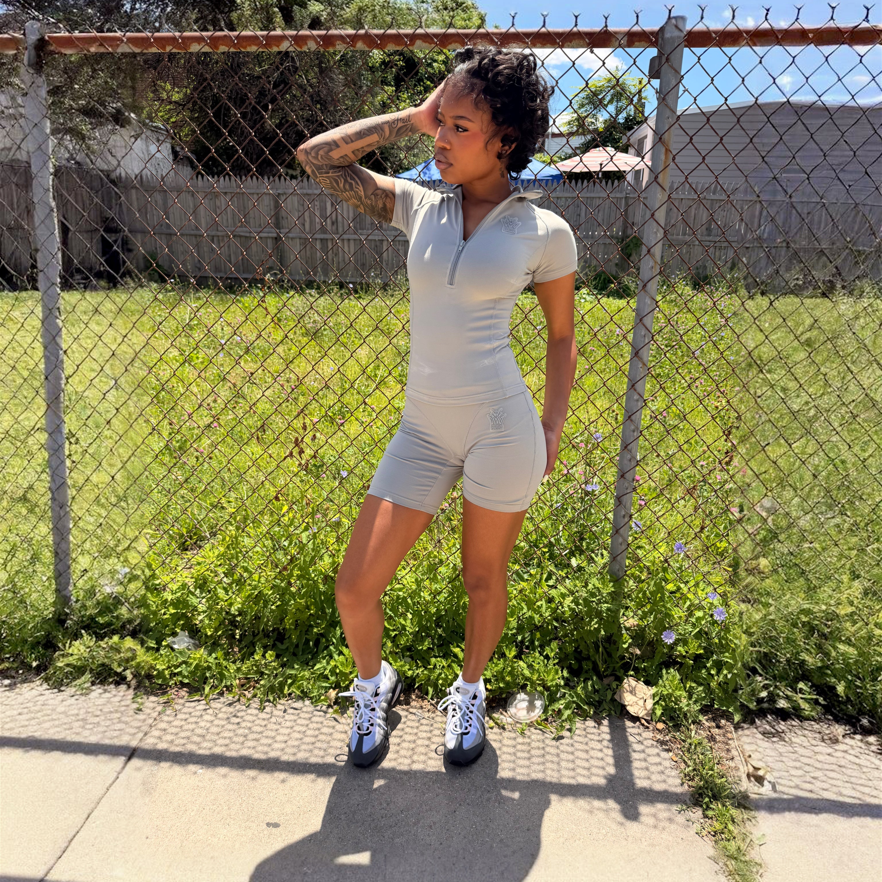 Women Runner Short Set