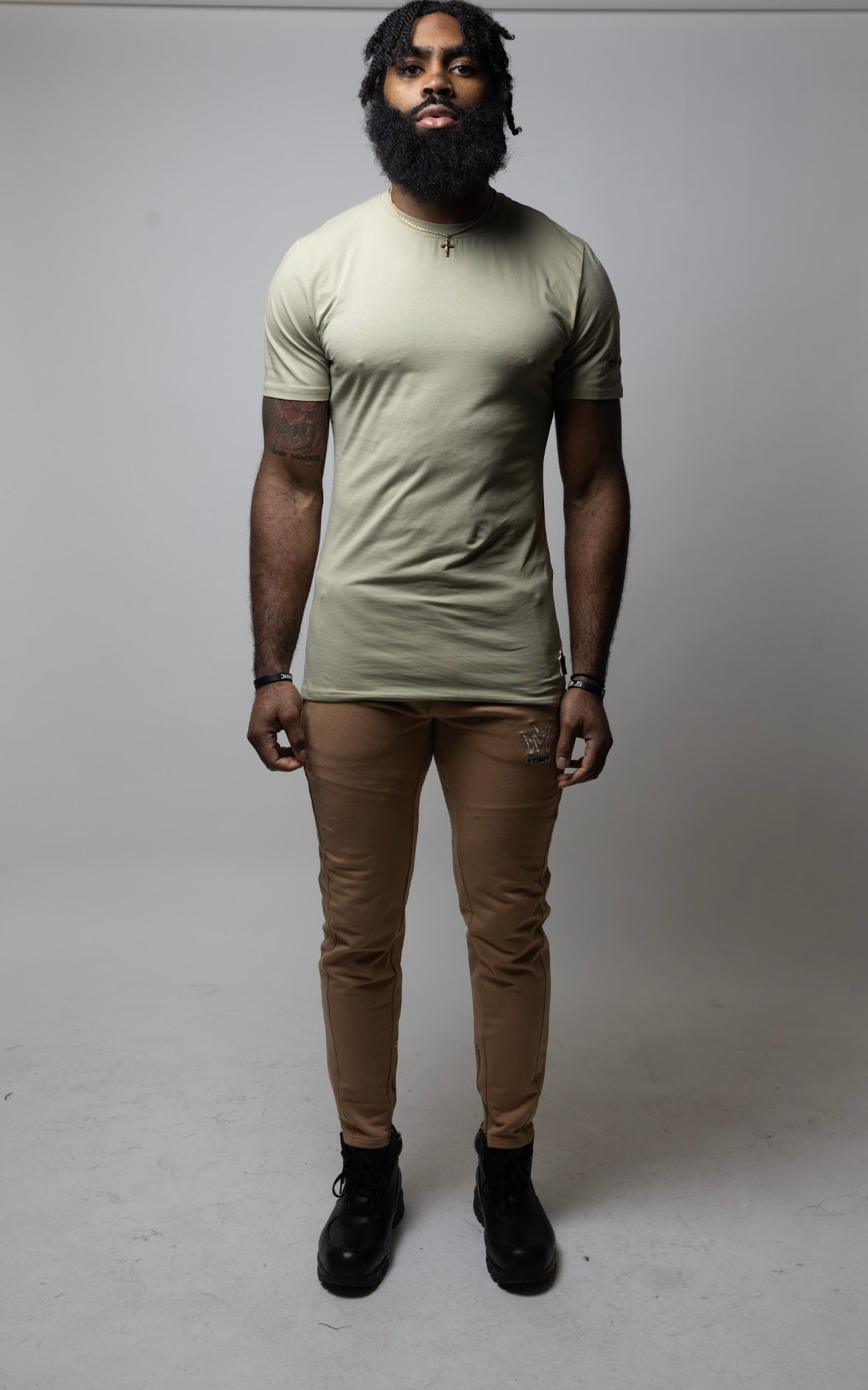 Carry Luxe Mens Tee